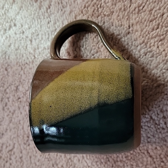 4 artisan thrown clay created coffee mugs - Picture 4 of 11